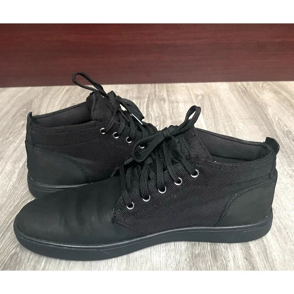 Timberland Davis Square Chukka Boots Men's Size 8.5 Nubuk Leather EcoMade Canvas